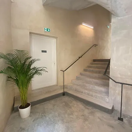 Sous Les Platanes Appart hôtel Velaux