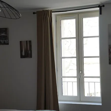 Sous Les Platanes Appart hôtel Velaux
